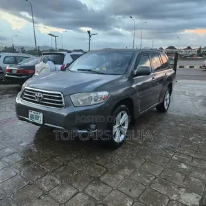 Toyota Highlander 2010 Gray