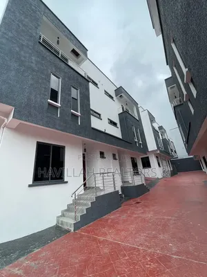 4bdrm Duplex in Opebi for sale