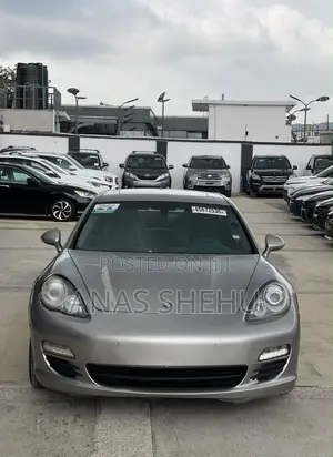 Porsche Panamera 2010 Silver