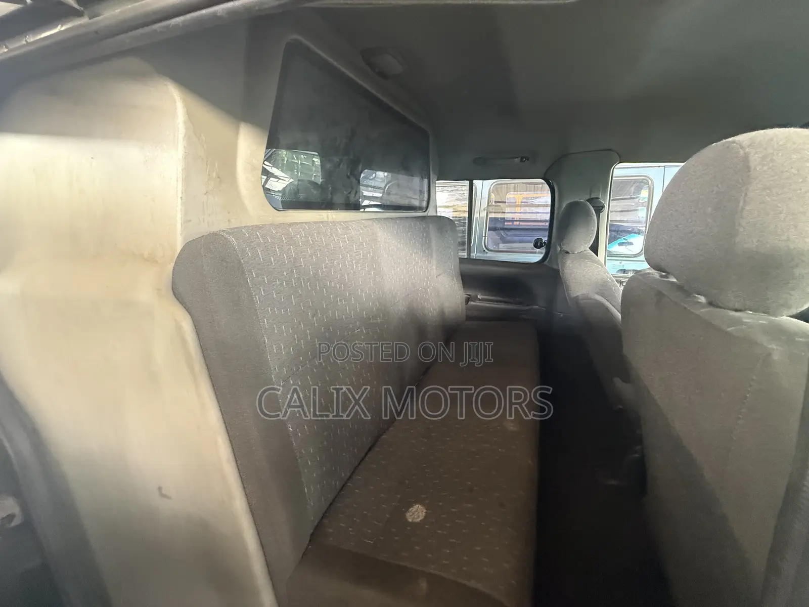Hyundai Starex 2009 Green