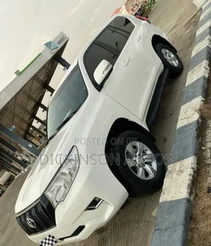 Toyota Land Cruiser Prado 2019 White