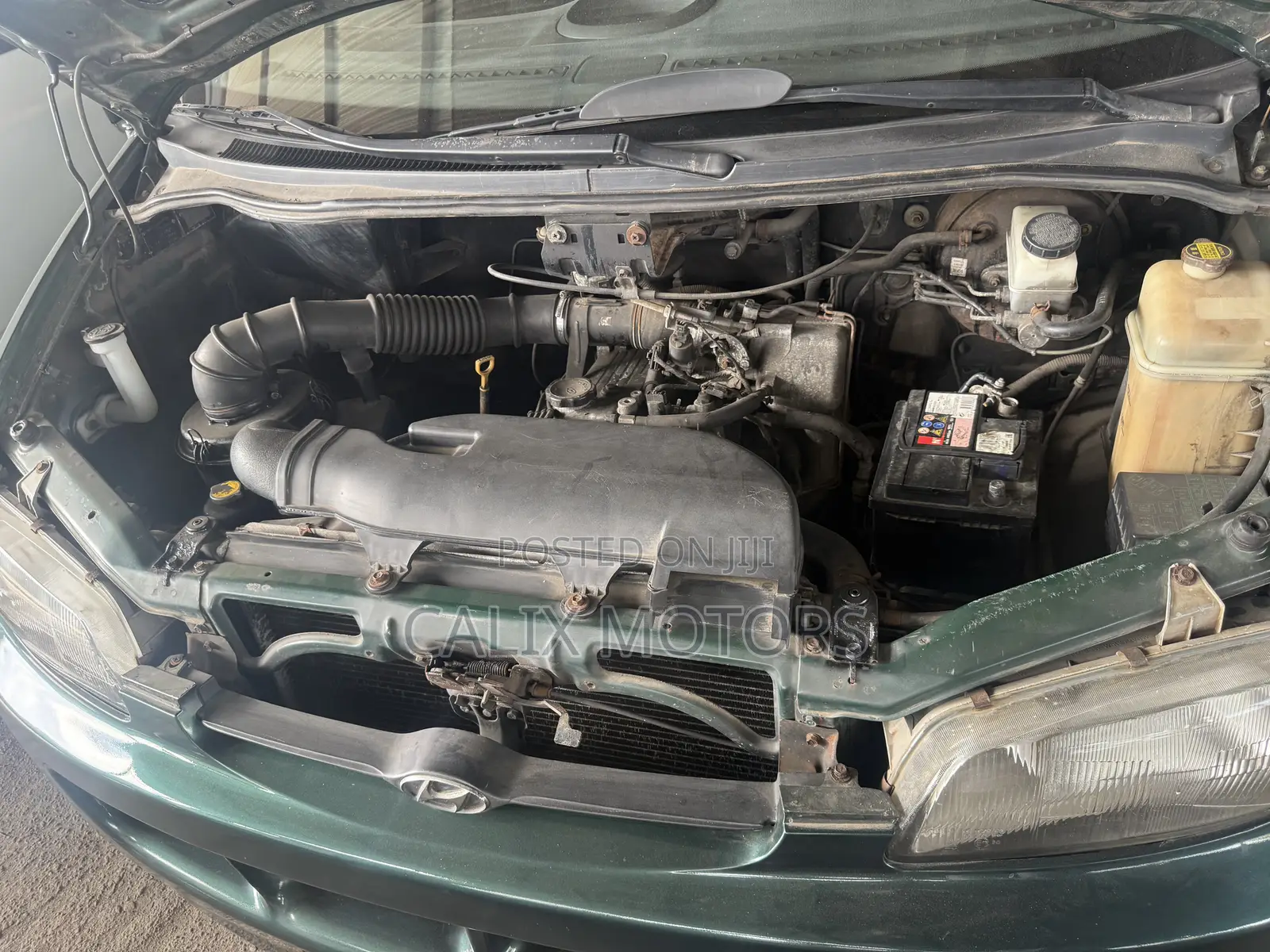 Hyundai Starex 2009 Green