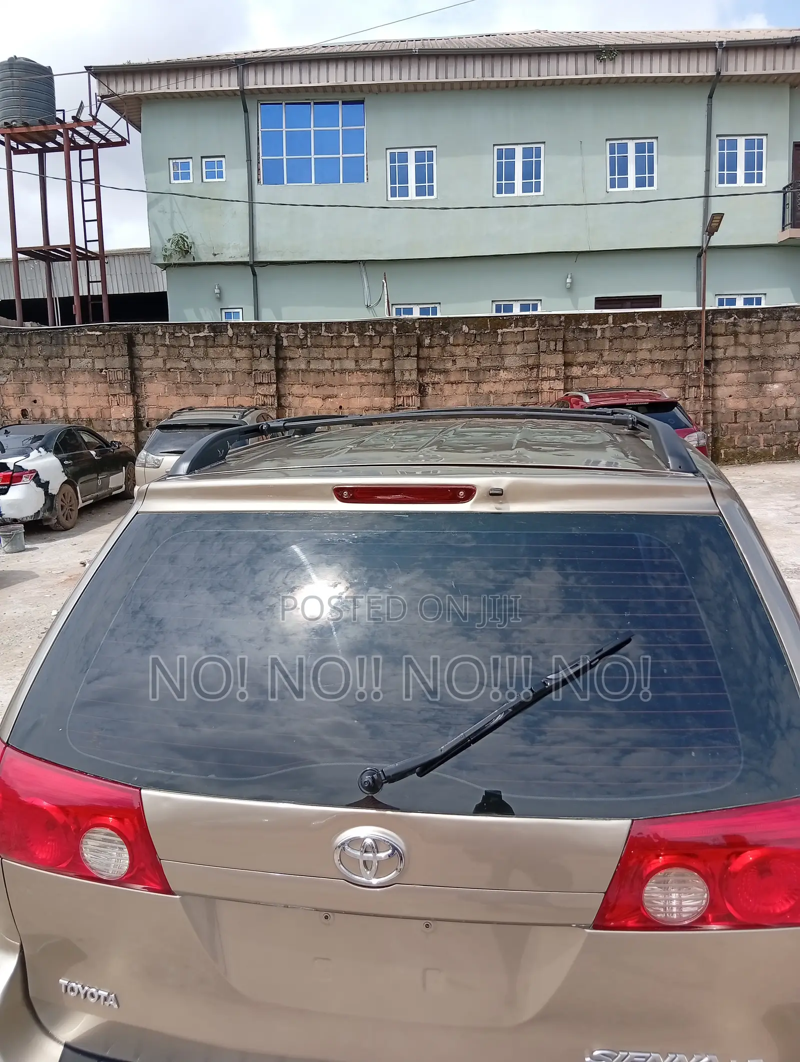 Toyota Sienna LE 4WD 2007