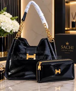 Luxury Handbag With Purse 
