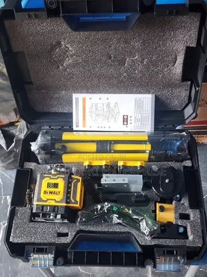 DEWALT 16 Lines Laser Level Kit - With Tripod Stand