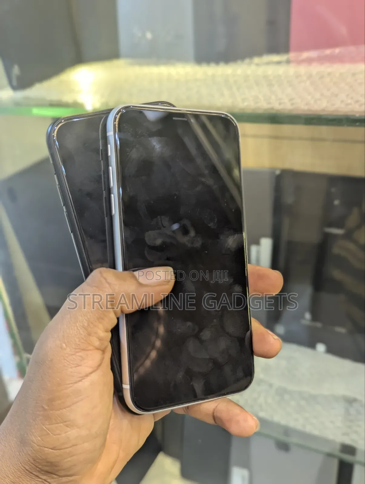 Apple iPhone XR 64 GB White