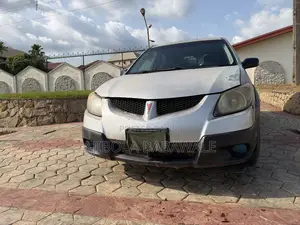Pontiac Vibe 2005 Silver