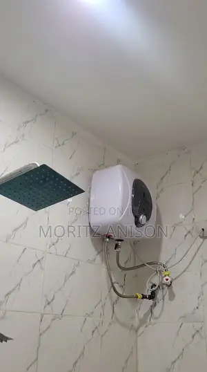 17 Rooms Hotel