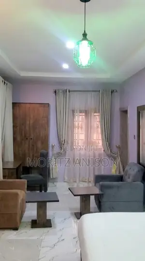 17 Rooms Hotel