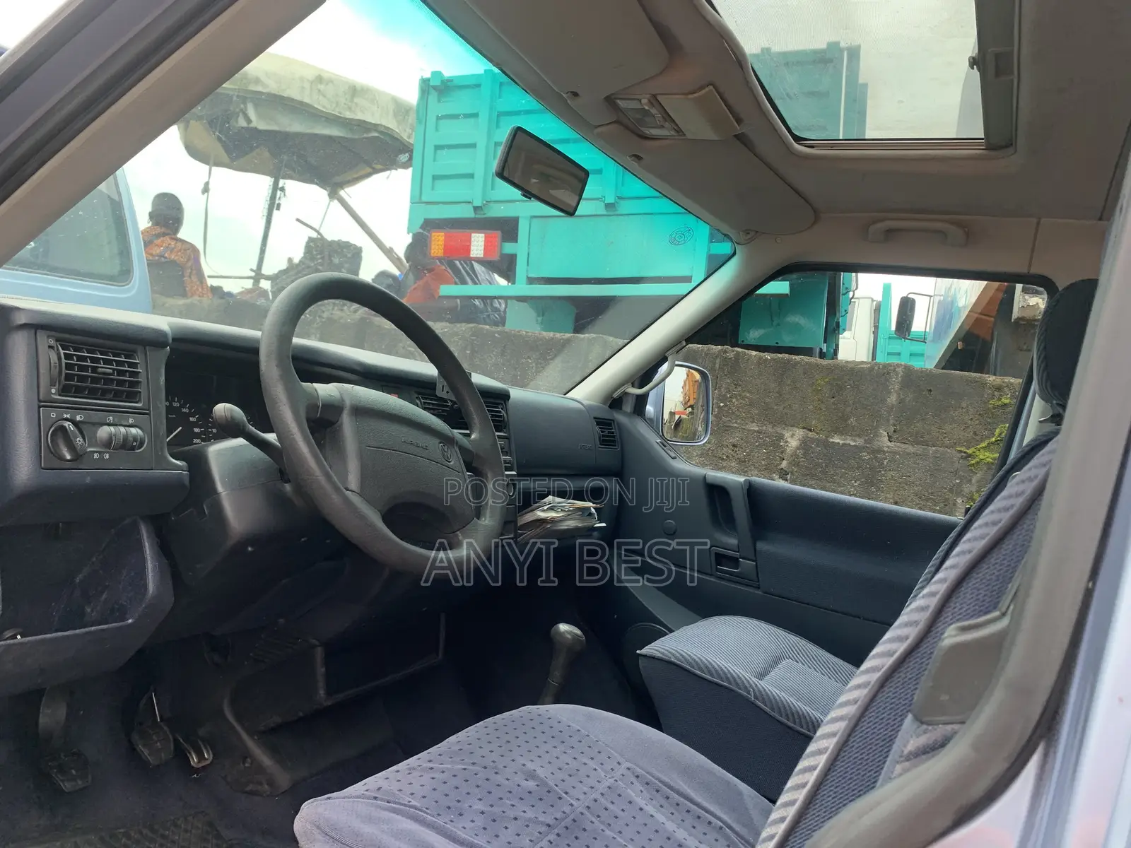 Volkswagen Transporter 2004 Blue