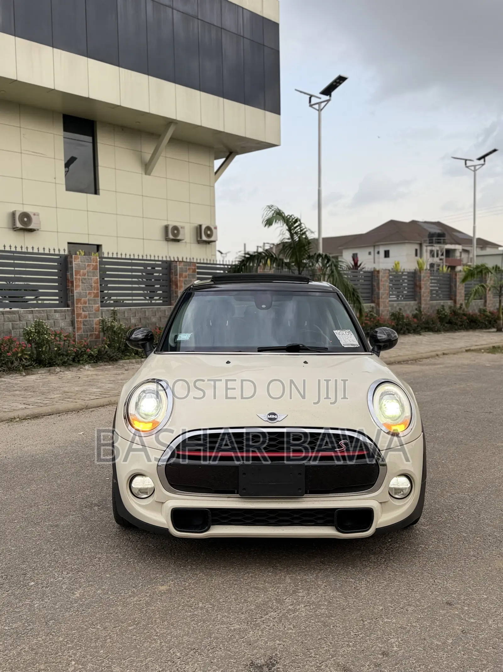 Mini Cooper 2017 Off white