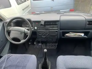 Volkswagen Transporter 2004 Blue