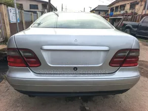 Mercedes-Benz CLK 2002 Silver
