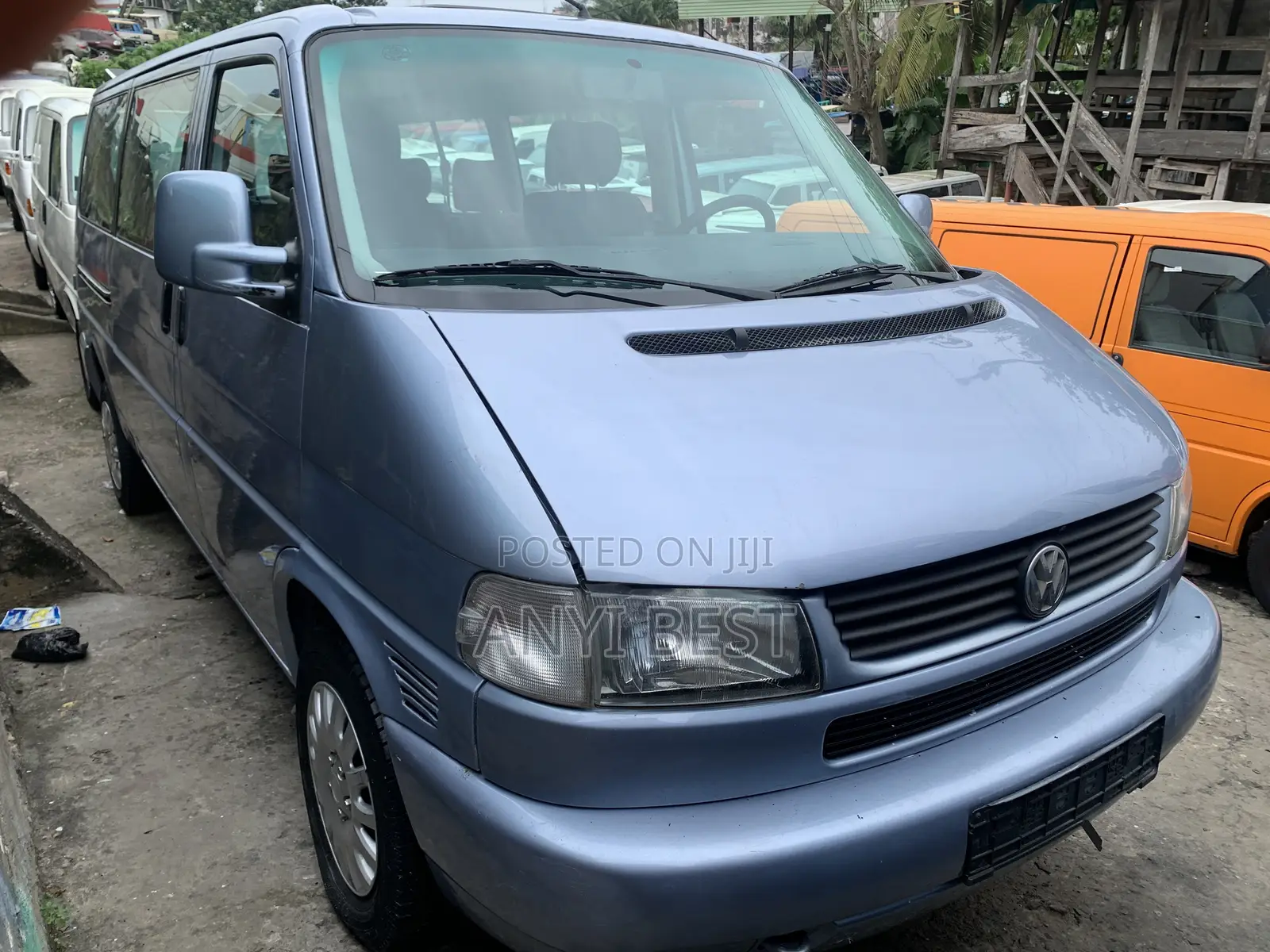 Volkswagen Transporter 2004 Blue