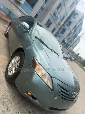Toyota Camry 2009 Green