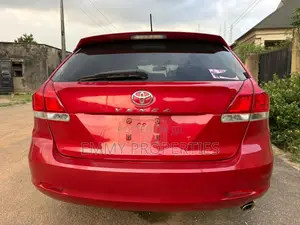 Toyota Venza 2010 Red