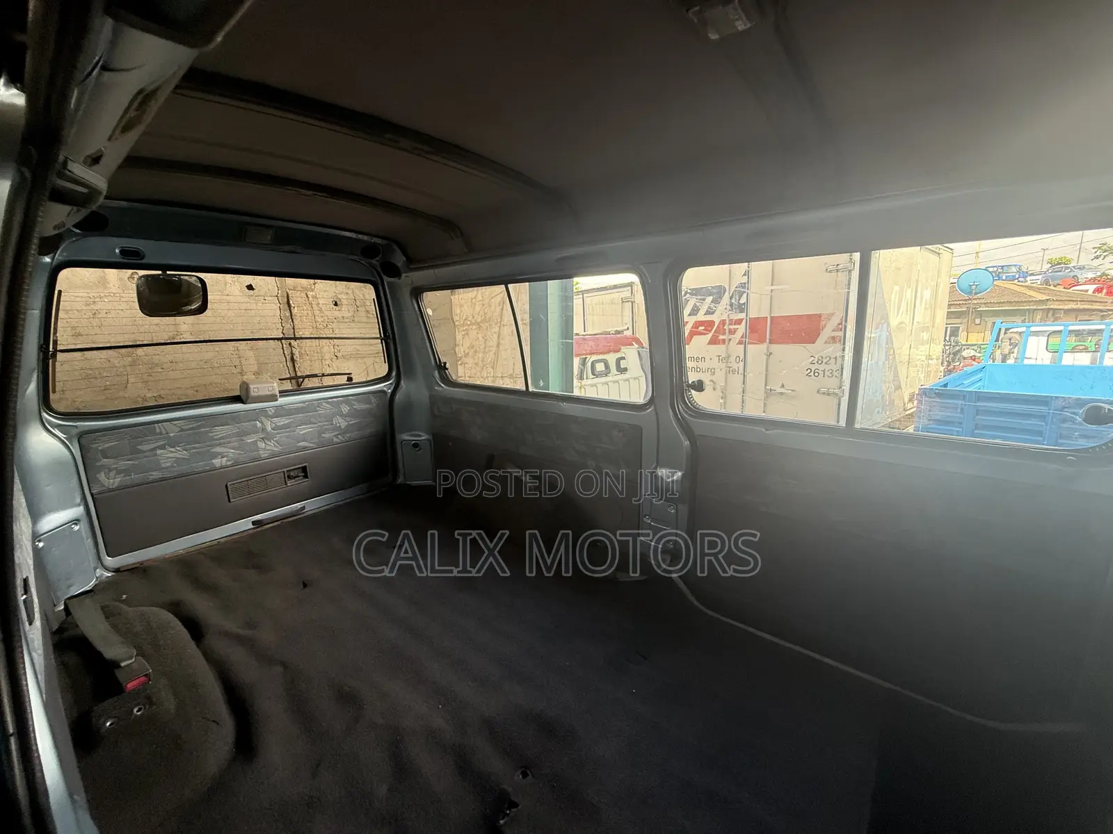 Mitsubishi L300 2008 Blue