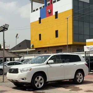 Toyota Highlander Limited 2008 White