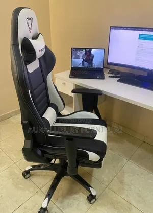 Luxury Padded Manager Chair