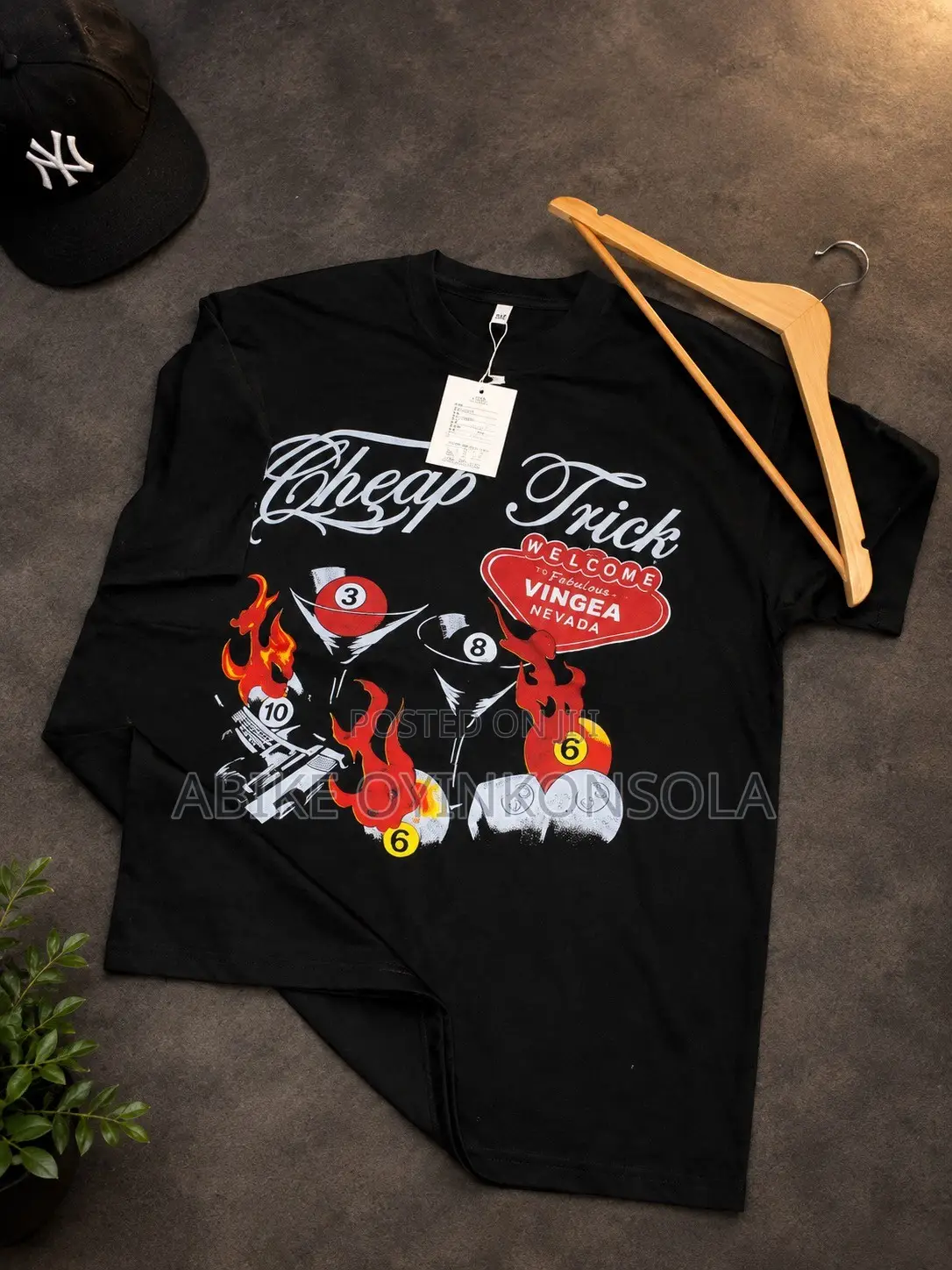 Unisex Roundneck