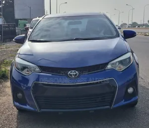 Toyota Corolla S Premium 4dr Sedan (1.8L 4cyl CVT) 2016 Blue