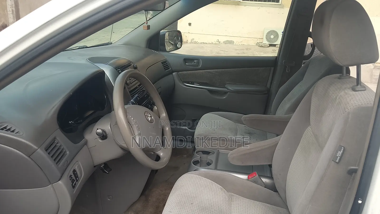 Toyota Sienna 2007 White