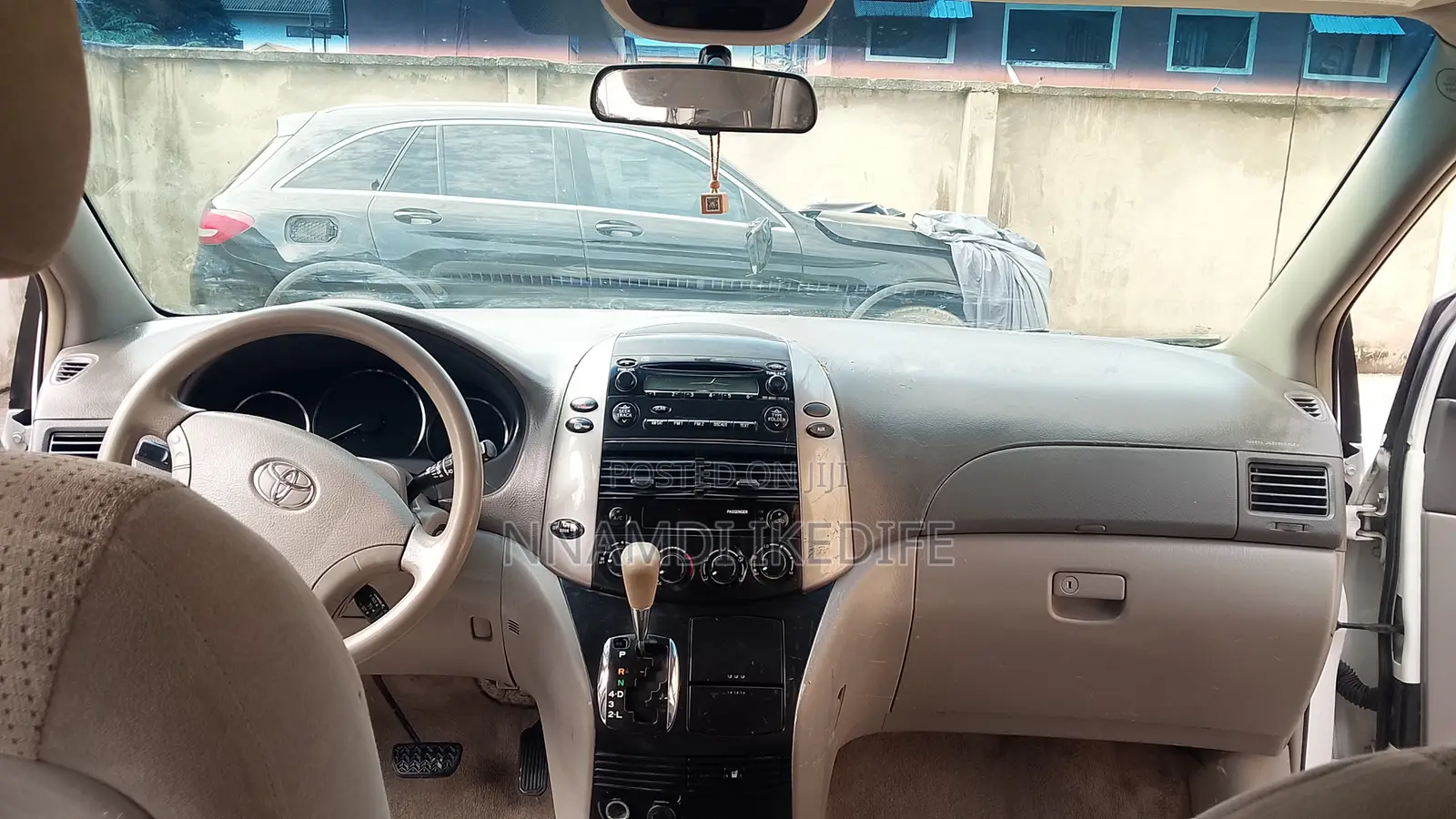 Toyota Sienna 2007 White