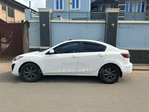 Mazda 3 2011 White