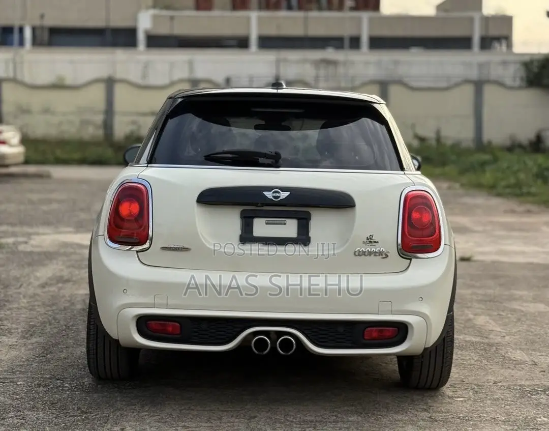 Mini Cooper 2017 White