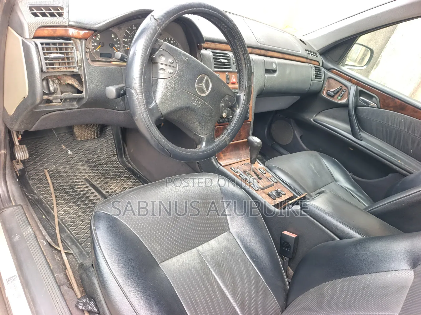 Mercedes-Benz E320 2000 Black