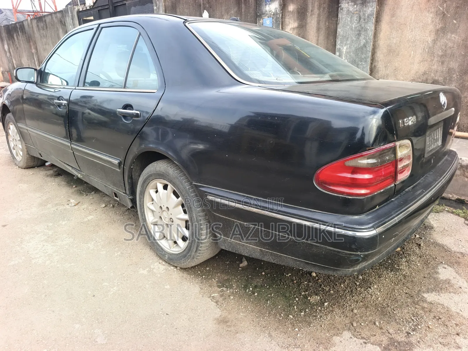 Mercedes-Benz E320 2000 Black