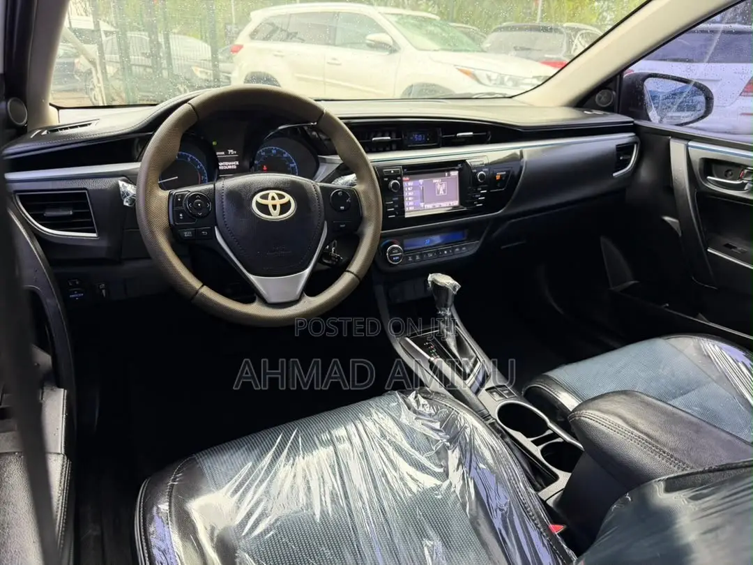 Toyota Corolla 2016 White