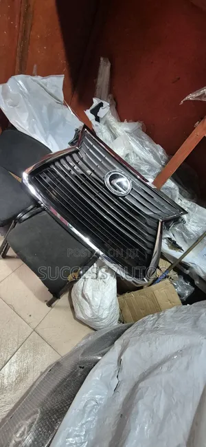 Complete Front Grille Rx 350 2018 Xle