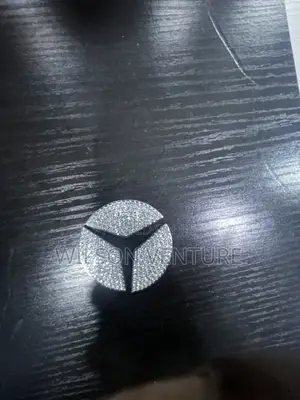 Mercedes Benz Steering Wheel Logo Stone