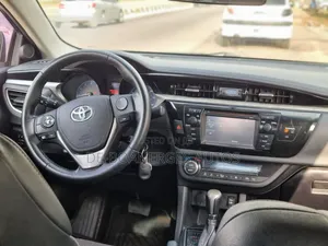 Toyota Corolla S Premium 4dr Sedan (1.8L 4cyl CVT) 2016 Blue