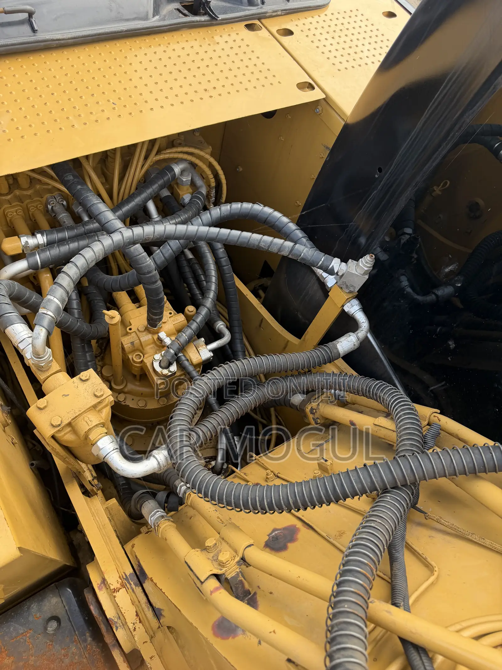 Excavator Cat 320d 2l 2018