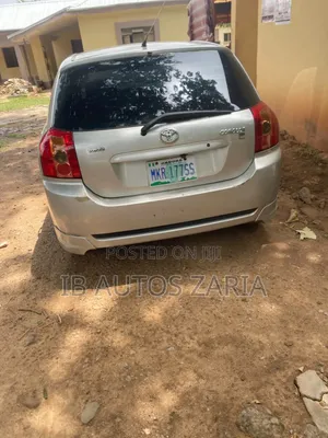 Toyota Corolla 2005 Silver