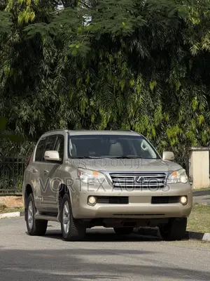 Lexus GX 460 2012 Gold