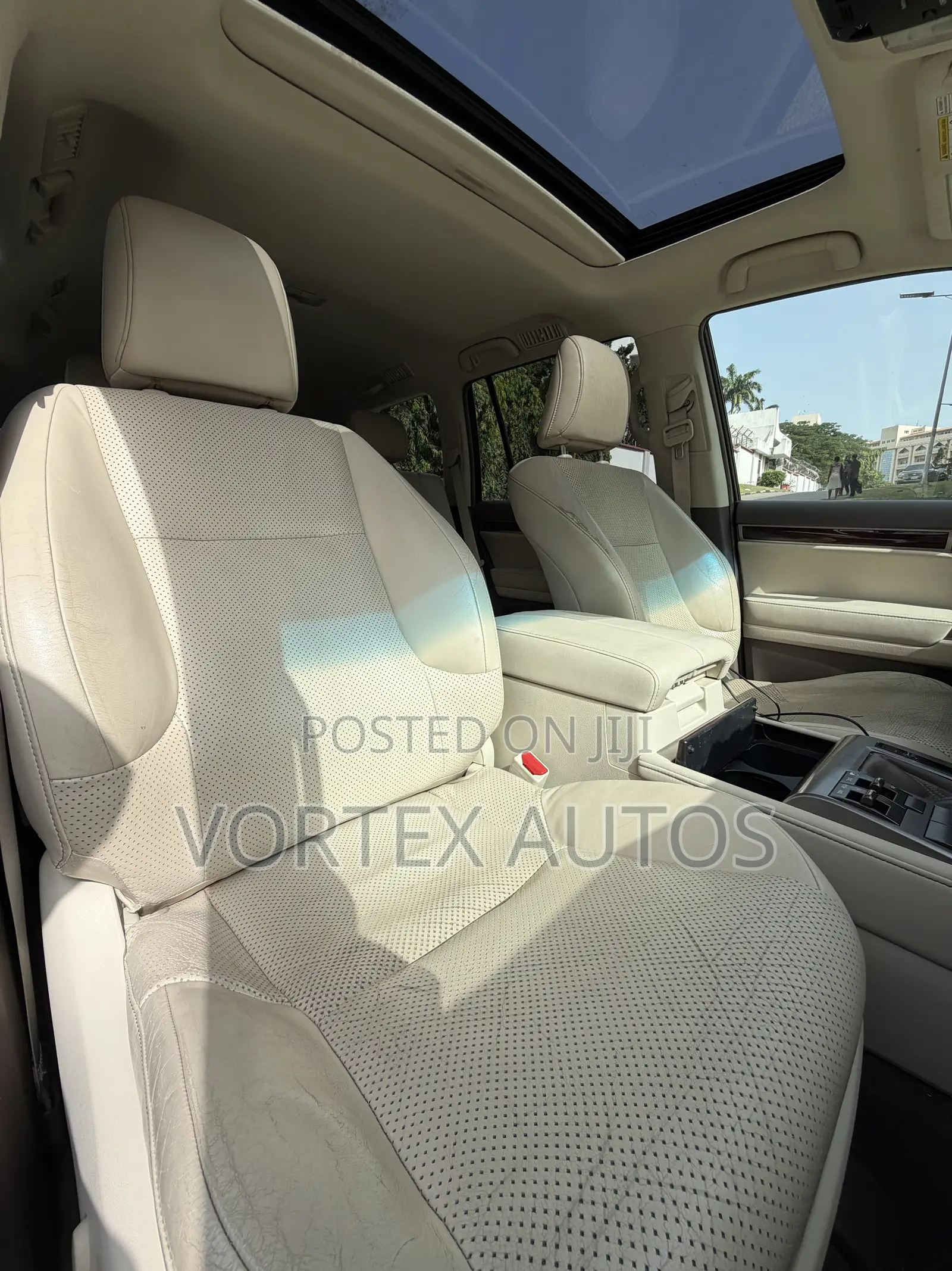 Lexus GX 460 2012 Gold