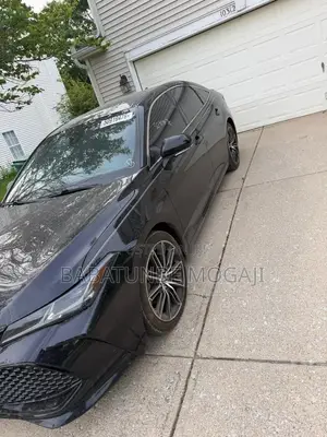 Toyota Avalon Touring FWD Sedan (3.5L V6 8A) 2019 Black