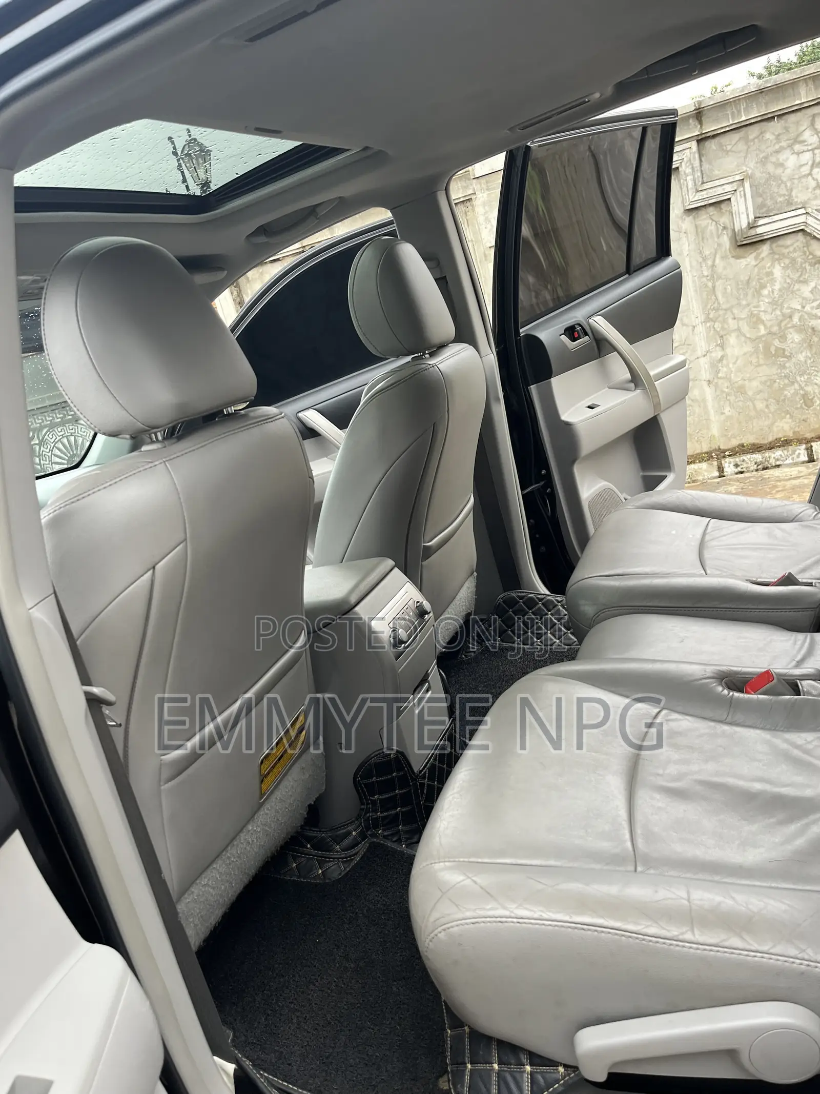 Toyota Highlander 2012 Red