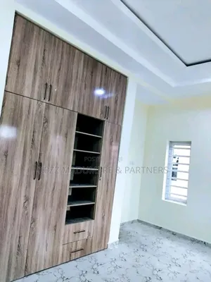 4bdrm Duplex in Osongama Estate Uyo for rent