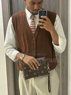 Men Sleek Purse