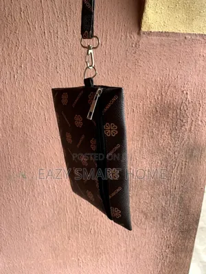 Men Sleek Purse