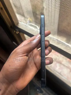 Apple iPhone 15 128 GB Black