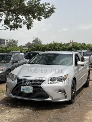 Lexus ES 350 FWD 2014 Silver