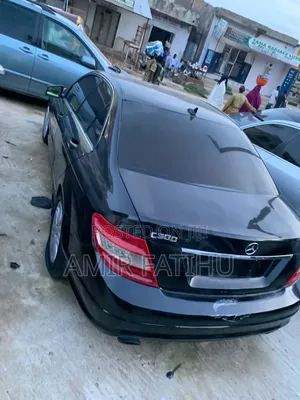 Mercedes-Benz C300 2004 Black