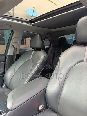 Toyota Camry XSE FWD (2.5L 4cyl 8AM) 2018 Gray