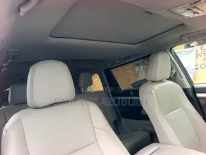 Toyota Highlander XLE 2019 White