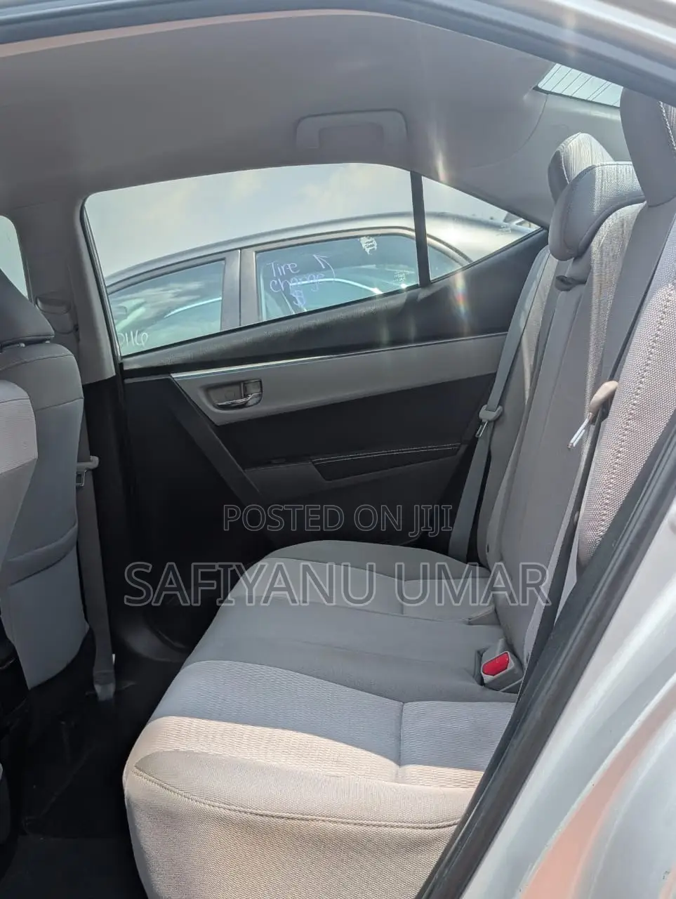 Toyota Corolla 2017 Silver